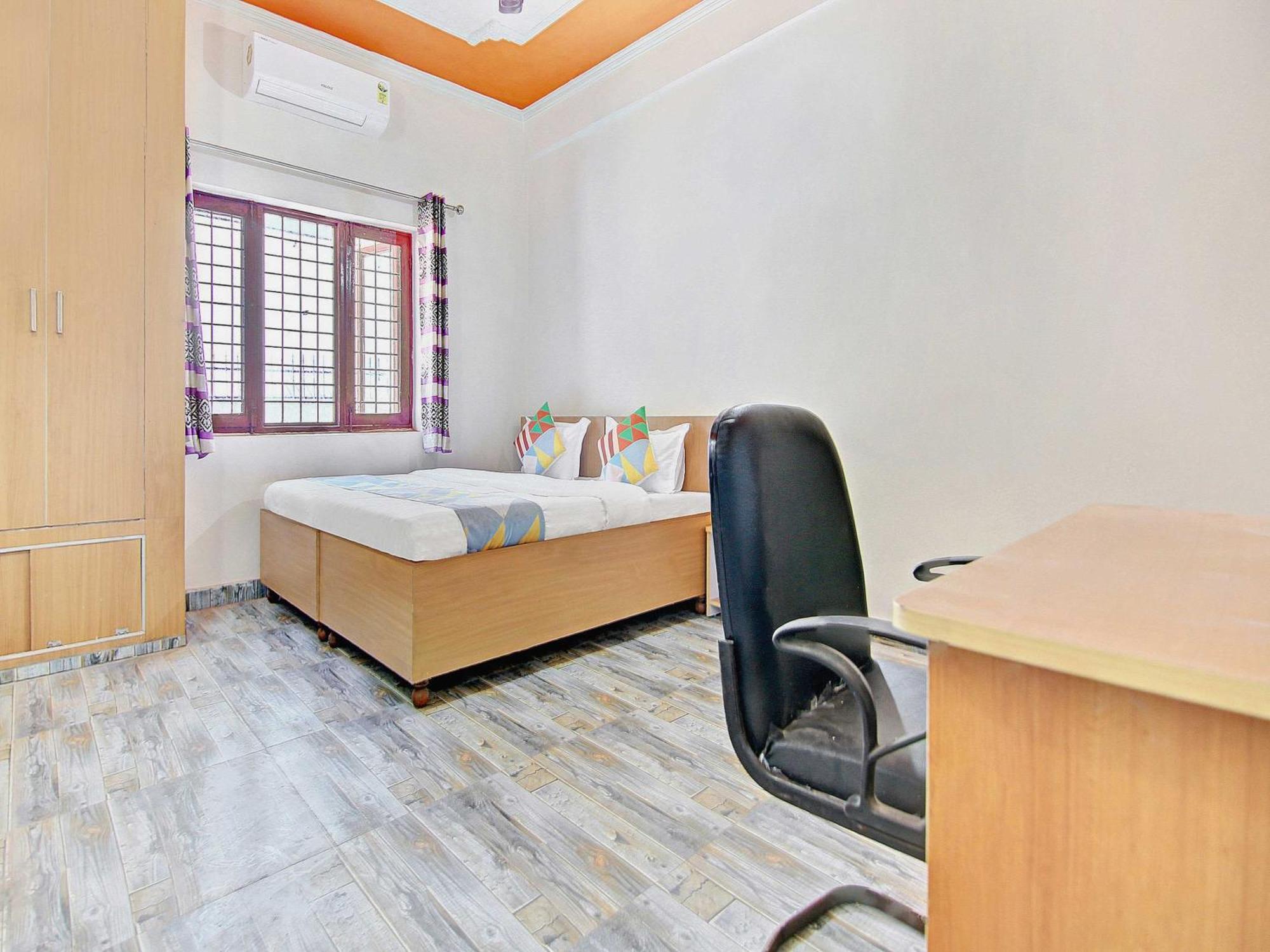 Home 78802 Balaji Bhawan Jhājra Εξωτερικό φωτογραφία