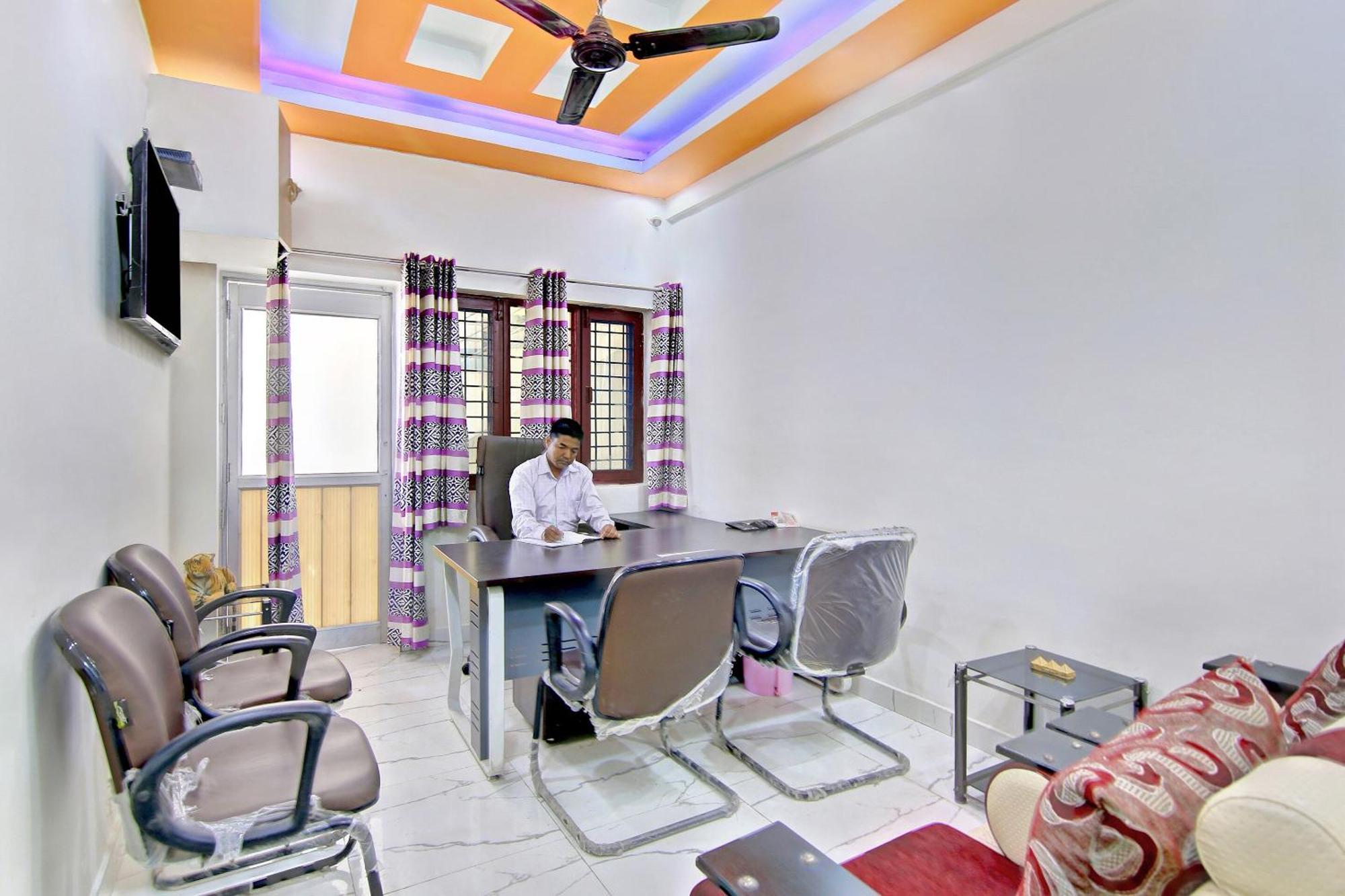 Home 78802 Balaji Bhawan Jhājra Εξωτερικό φωτογραφία