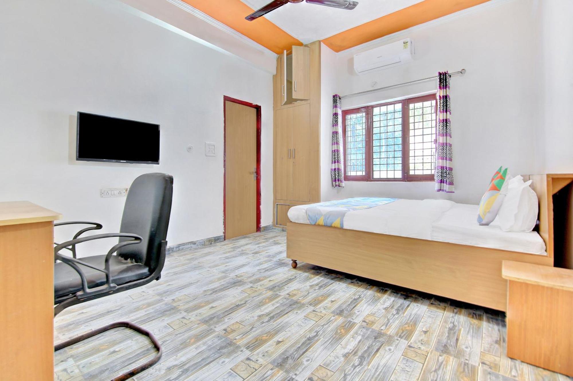 Home 78802 Balaji Bhawan Jhājra Εξωτερικό φωτογραφία
